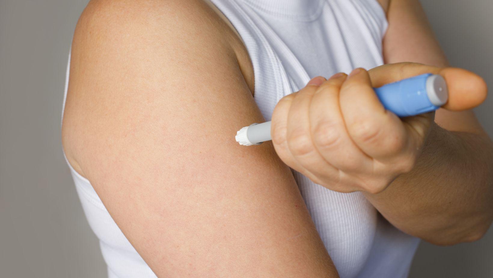 semaglutide safety, semaglutide obesity management, semaglutide side effects, weight loss medication safety, semaglutide risks, obesity treatment semaglutide, safe weight loss drugs, semaglutide patient safety, semaglutide monitoring, semaglutide adverse effects