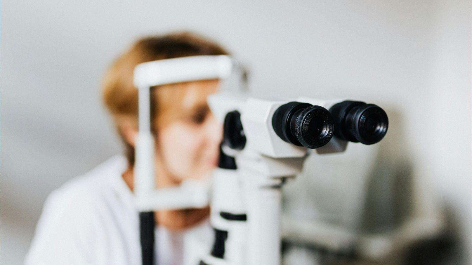 diabetes glaucoma eye health vision problems eye screening eye specialist vision test eye care services
